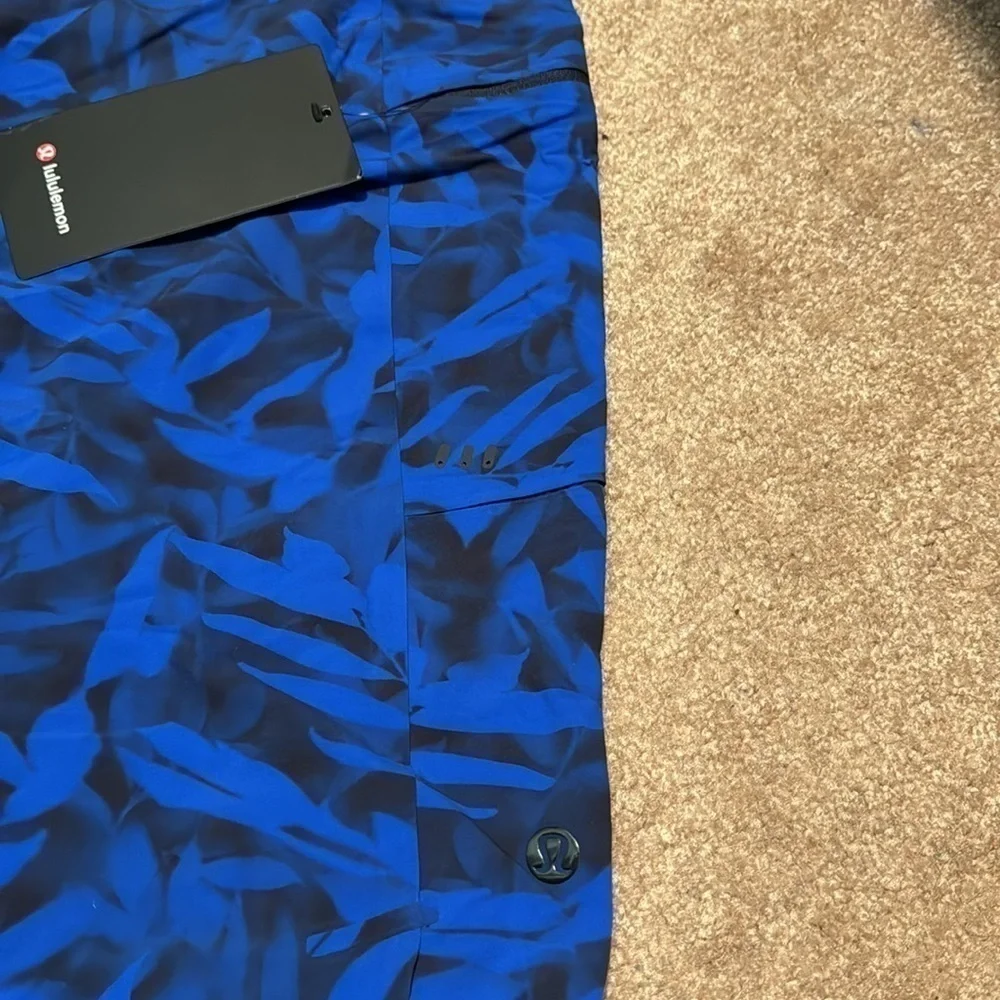 Lululemon current state board short 9” size 38